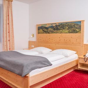Kamer met een King Size Bed